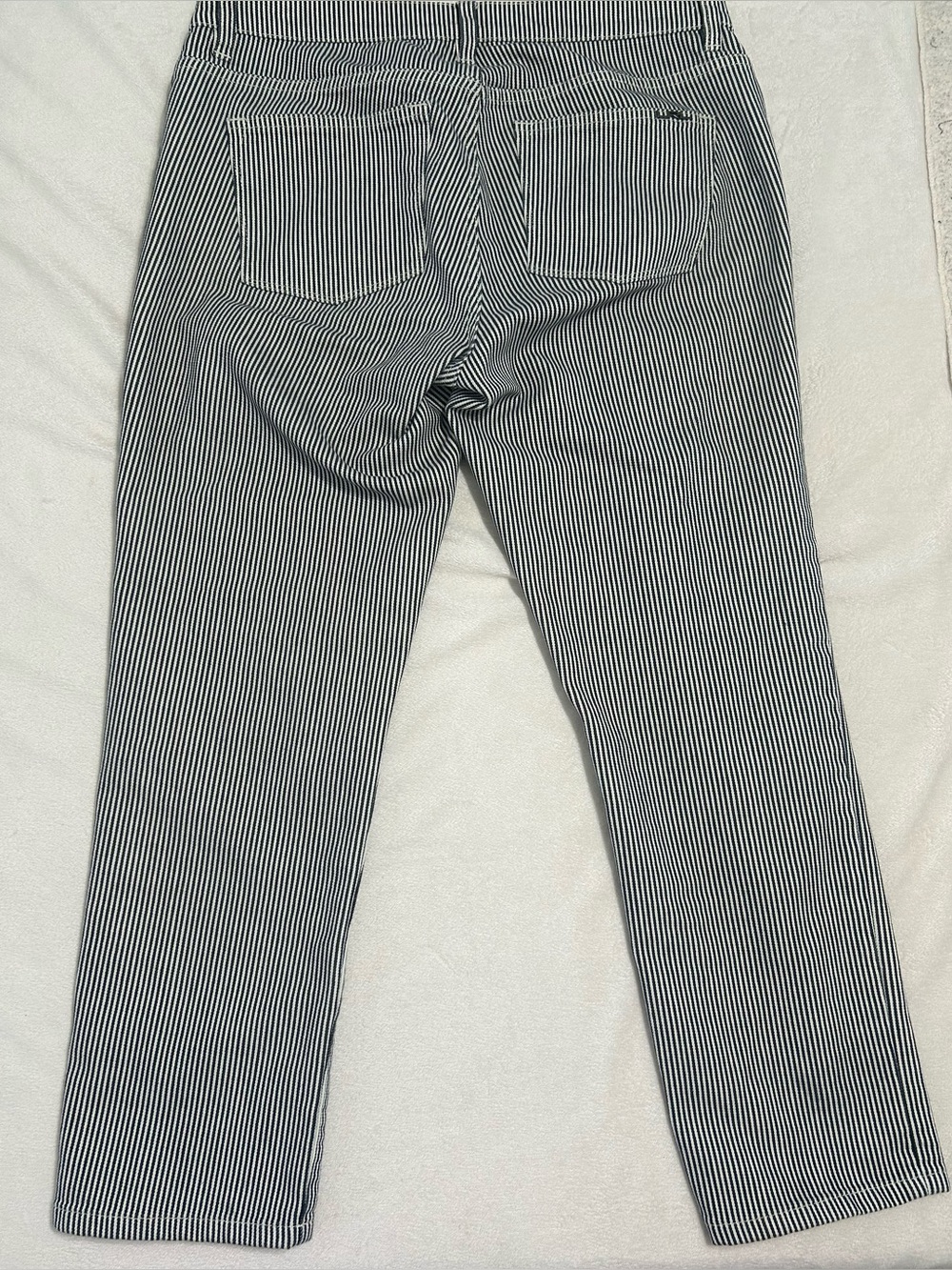 Lauren Ralph Lauren striped jeans with a design preppy women’s size 12p - Picture 8 of 9
